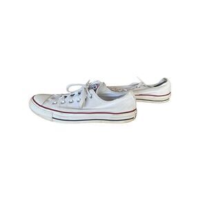 Converse Men's White Lace Up Low Top All Star Chuck Taylor Sneaker Size 8